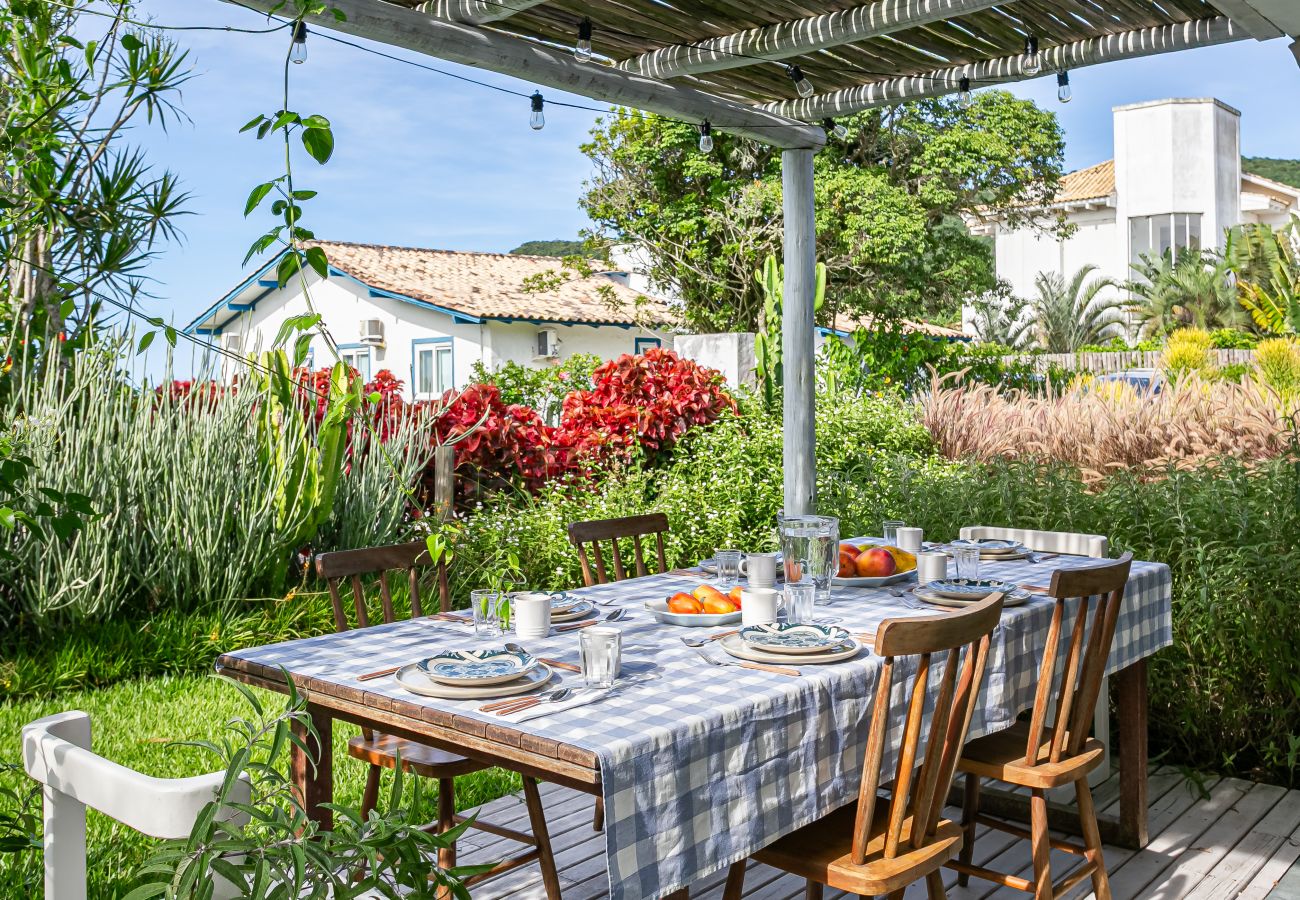 Casa em Florianópolis - Florianópolis Seaside Hideaway