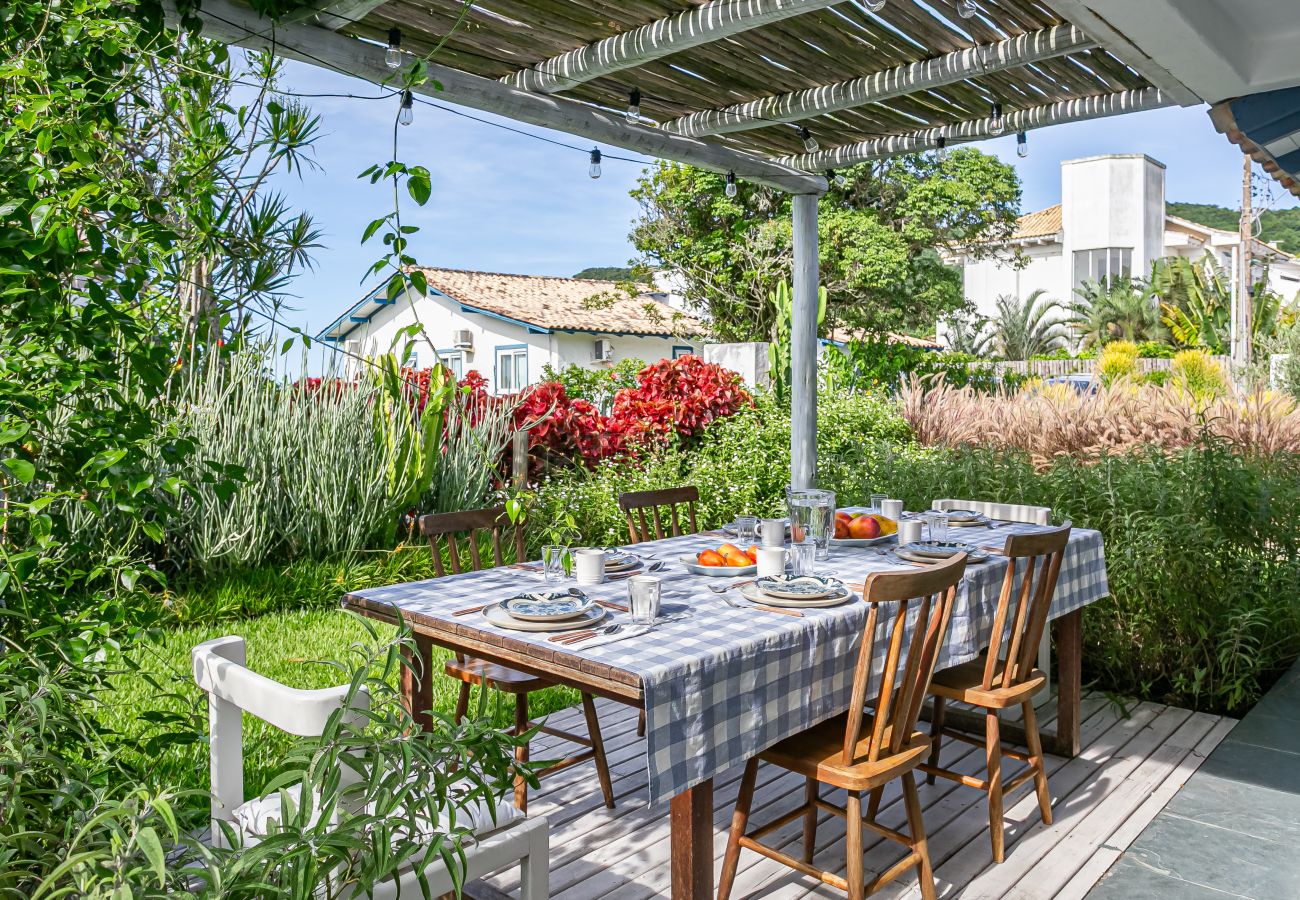 Casa em Florianópolis - Florianópolis Seaside Hideaway