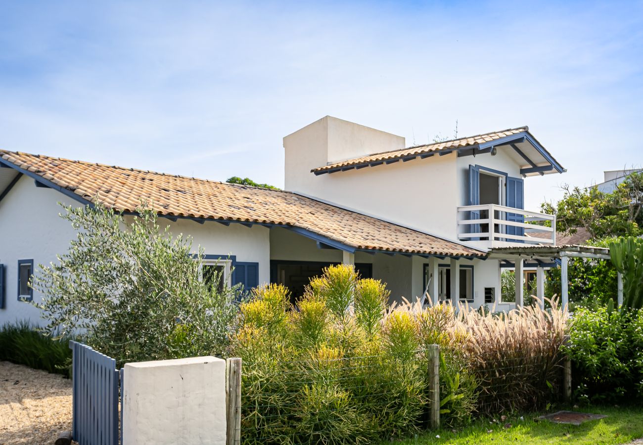 Casa em Florianópolis - Florianópolis Seaside Hideaway
