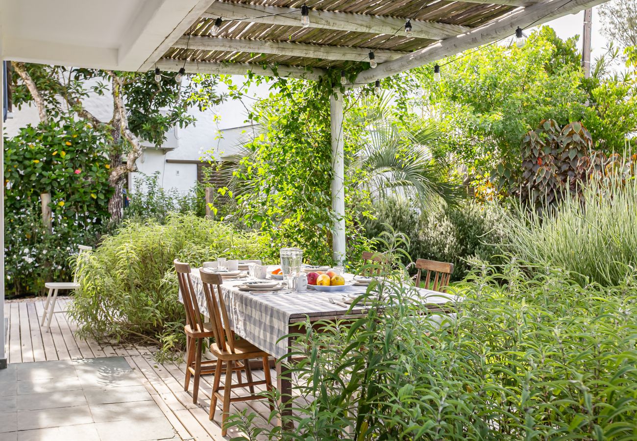 Casa em Florianópolis - Florianópolis Seaside Hideaway