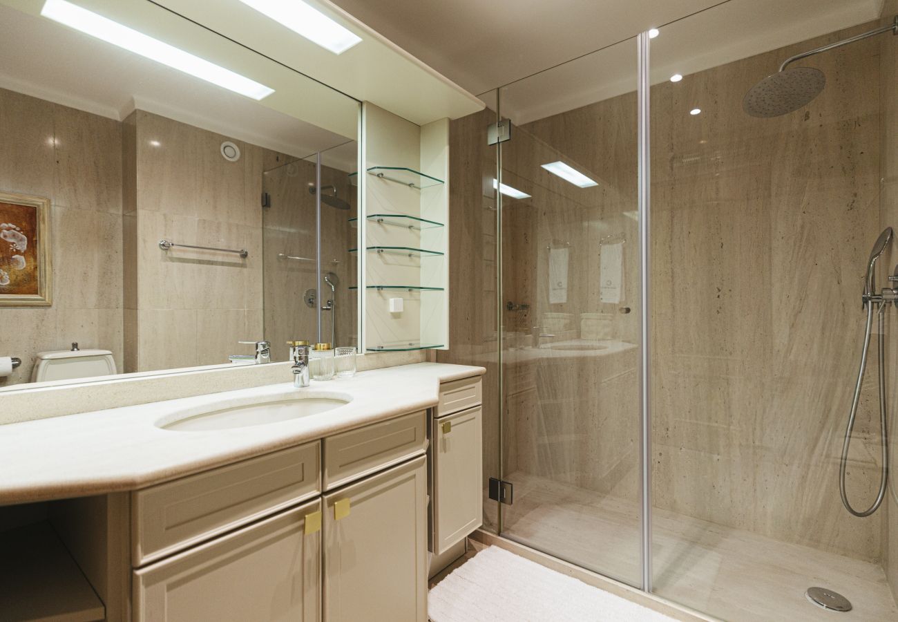 Apartamento em Cascais - Golden Horizon Escape