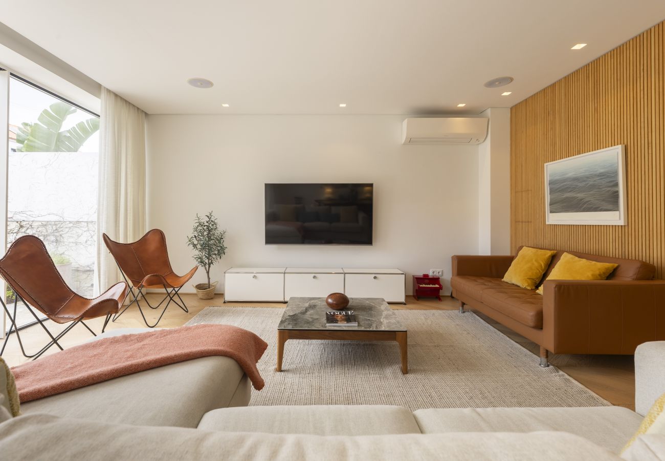 Villa in Lisbon - Restelo Oasis by Clama Restreats