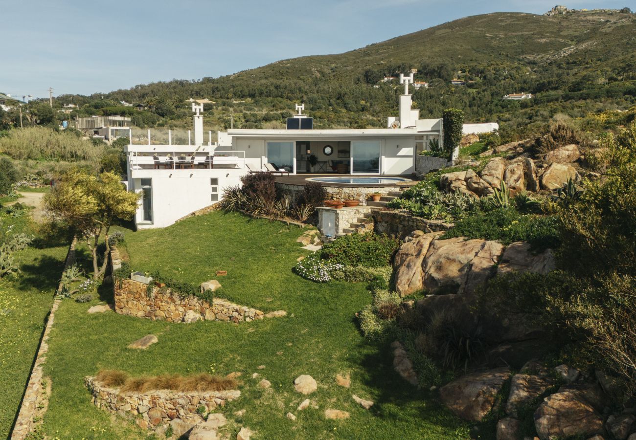 Villa in Alcabideche - Biscaia Blue Horizon by Clama Retreats