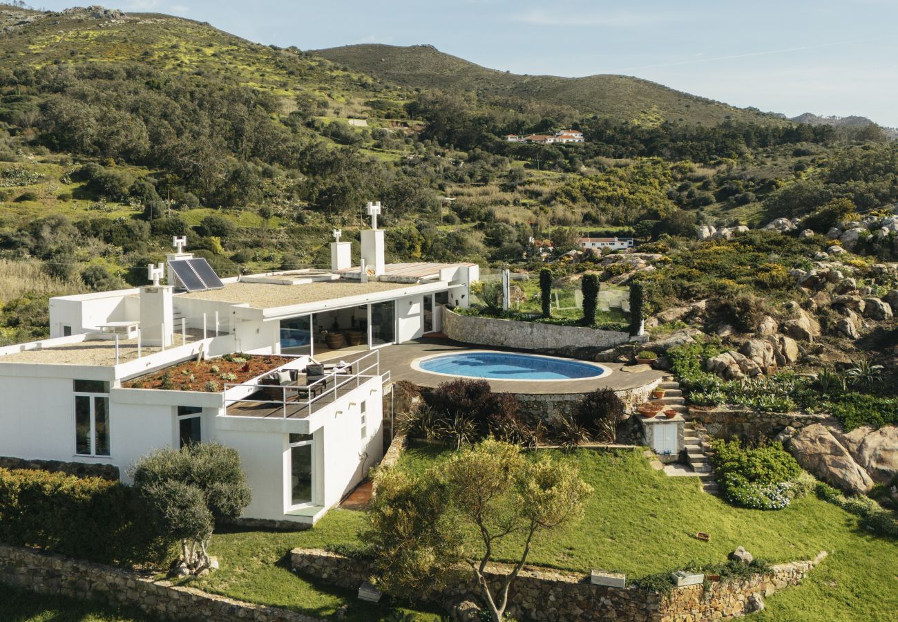 Villa in Alcabideche - Biscaia Blue Horizon by Clama Retreats