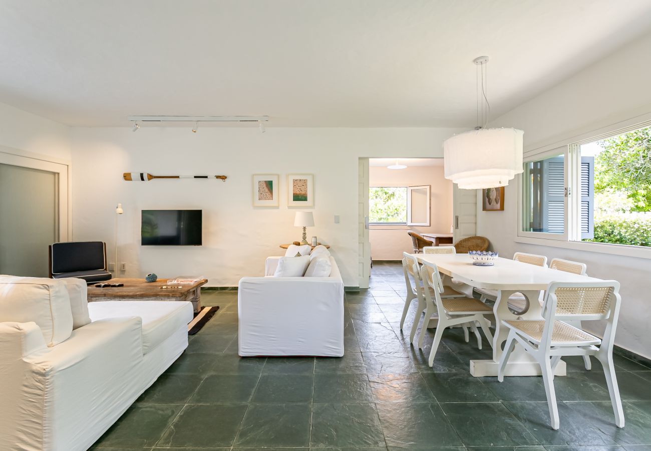 House in Florianópolis - Florianópolis Seaside Hideaway