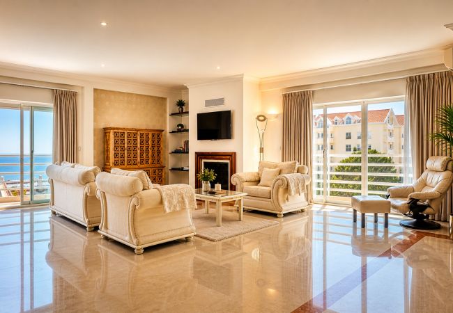 Apartment in Cascais - Cascais Golden Horizon By Clama Retreats