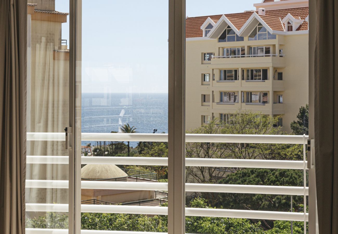 Apartment in Cascais - Cascais Golden Horizon