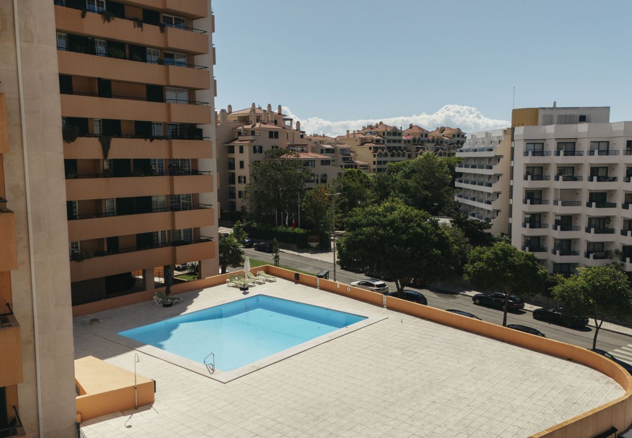 Apartment in Cascais - Cascais Golden Horizon By Clama Retreats